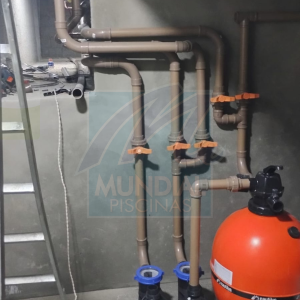 Instalação de filtro e bomba